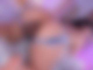 Live cam show with Nattyroberts - Eating Pussy on chickslive.net