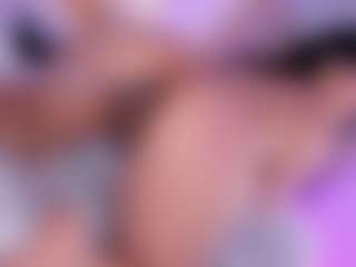 Live cam show with Nattyroberts - Natural on Camsoda