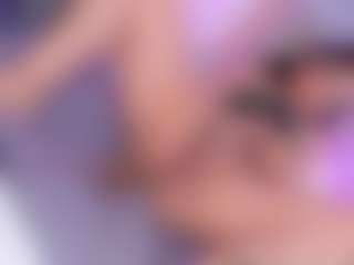 Live cam show with Nattyroberts - Camel Toe on Dare Cams