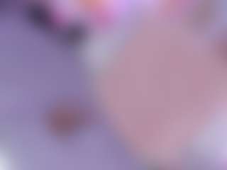Live cam show with Nattyroberts - Camel Toe on liverealitysex.com