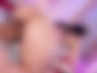 Live cam show with Nattyroberts - Eating Pussy on Camsoda