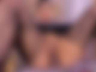 Live cam show with Nattyroberts - American Petite on Camsoda | colombia