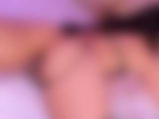 Live cam show with Nattyroberts - Eating Pussy on sexylive.show