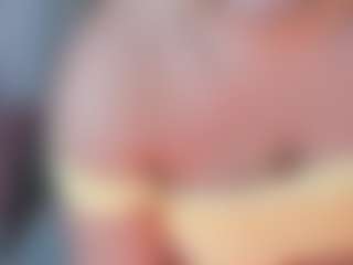 manelyk222's Live Sex Cam Show