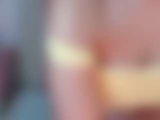 manelyk222's Live Sex Cam Show
