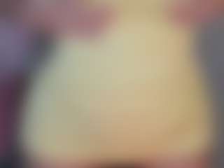 manelyk222's Live Sex Cam Show