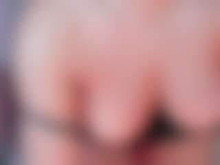 manelyk222's Live Sex Cam Show