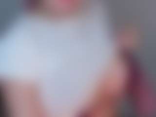 manelyk222's Live Sex Cam Show