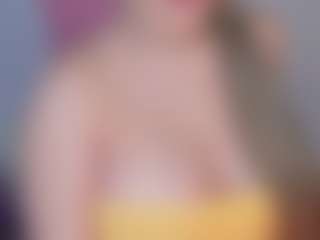 manelyk222's Live Sex Cam Show
