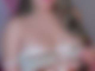 manelyk222's Live Sex Cam Show