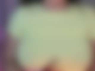 manelyk222's Live Sex Cam Show