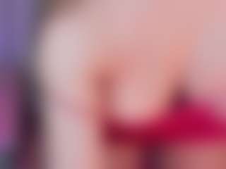manelyk222's Live Sex Cam Show