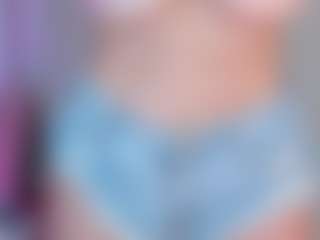 manelyk222's Live Sex Cam Show