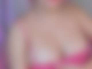 manelyk222's Live Sex Cam Show