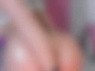 manelyk222's Live Sex Cam Show