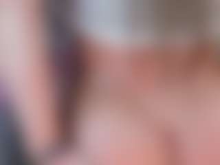 manelyk222's Live Sex Cam Show