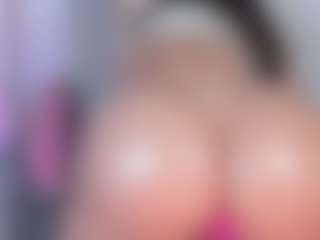 manelyk222's Live Sex Cam Show