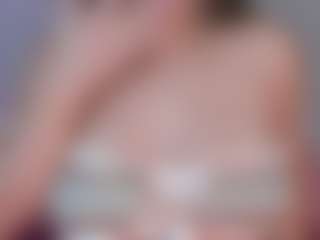 manelyk222's Live Sex Cam Show