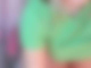 manelyk222's Live Sex Cam Show