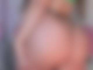 manelyk222's Live Sex Cam Show