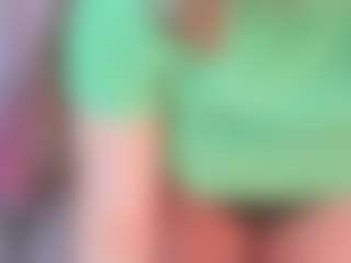 manelyk222's Live Sex Cam Show