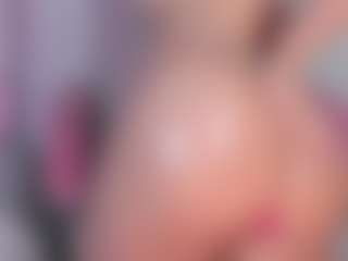 manelyk222's Live Sex Cam Show