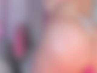 manelyk222's Live Sex Cam Show