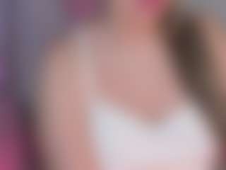 manelyk222's Live Sex Cam Show