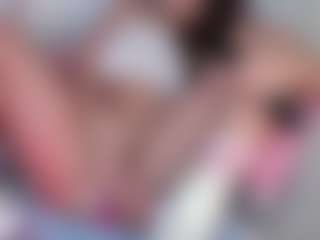 manelyk222's Live Sex Cam Show