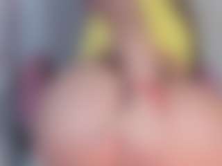 manelyk222's Live Sex Cam Show