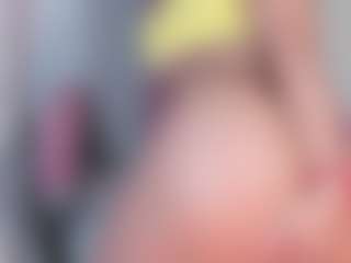 manelyk222's Live Sex Cam Show