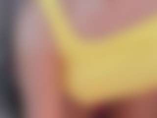 manelyk222's Live Sex Cam Show