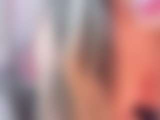 manelyk222's Live Sex Cam Show