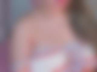 manelyk222's Live Sex Cam Show