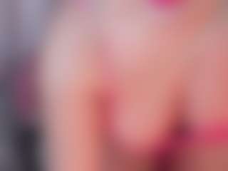 manelyk222's Live Sex Cam Show