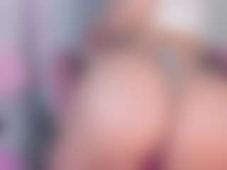 manelyk222's Live Sex Cam Show