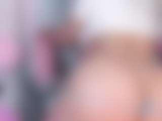 manelyk222's Live Sex Cam Show