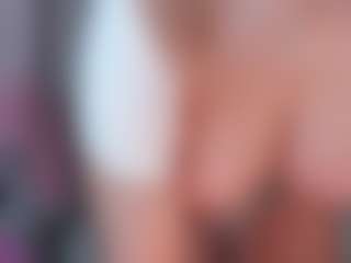Live cam show with manelyk222 - Athletic Blowjob on Camsoda Late Night