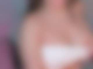 manelyk222's Live Sex Cam Show