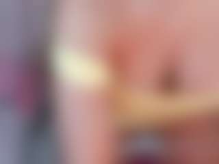 manelyk222's Live Sex Cam Show
