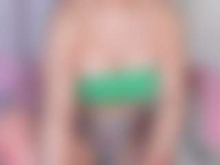 manelyk222's Live Sex Cam Show