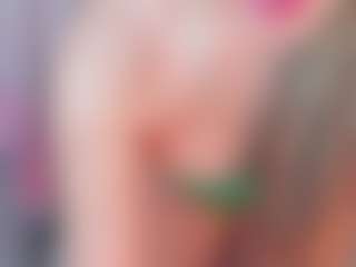 manelyk222's Live Sex Cam Show