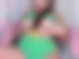 manelyk222's Live Sex Cam Show