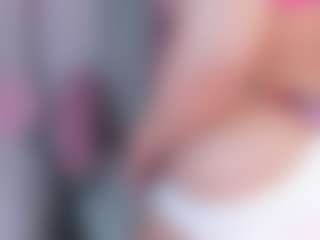 Live cam show with manelyk222 - Athletic on studioflirtlive.com
