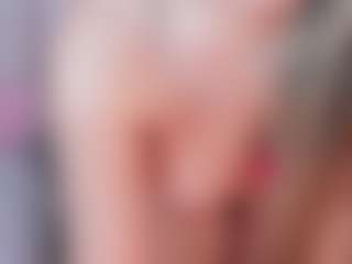 manelyk222's Live Sex Cam Show