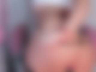 manelyk222's Live Sex Cam Show