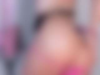 manelyk222's Live Sex Cam Show