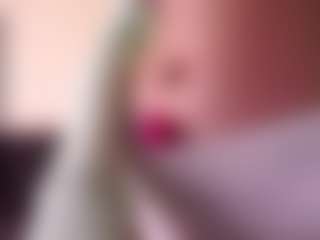 Live cam show with GennyPestone - Hairy Pussy Teen (18+) on live18s.com