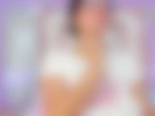 Live cam show with Scarlette15 - Sexy on Latina Girls