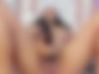 Scarlette15's Live Sex Cam Show
